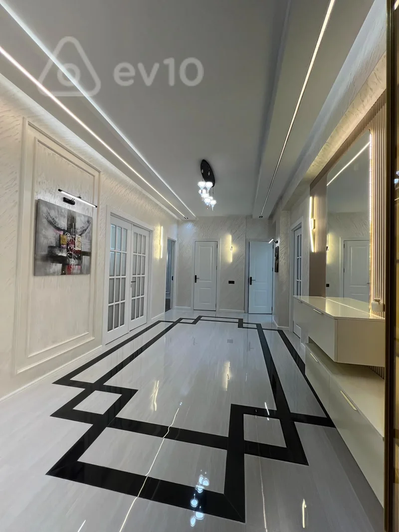 For sale: 3-room apartment (new building), 120 m² — Mənzil, Bakı (12)