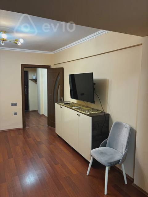 1 otaqlı mənzil, 45 m², Koroğlu Rəhimov — kirayə — 660 ₼ · 1 комн. · 45 м² · 2/9 этаж · Баку, Nərimanov · Mənzil 1 otaqlı mənzil, 45 m², Koroğlu Rəhimov — kirayə — Баку