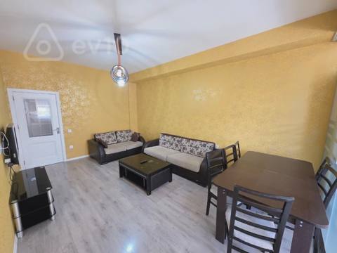 4 otaqlı mənzil, 110 m², Cəfər Xandan Küçəsi — kirayə — Baku