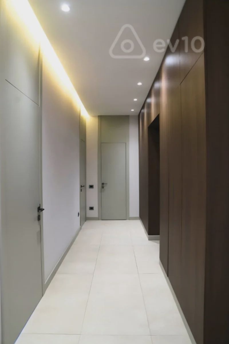 For sale: 3-room apartment (new building), 145 m² — Mənzil, Bakı (10)