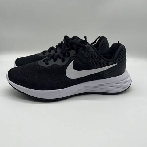 Nike qaçış krossovkası – klassik qara rəng, ağ Swoosh loqosu ilə — Bakı