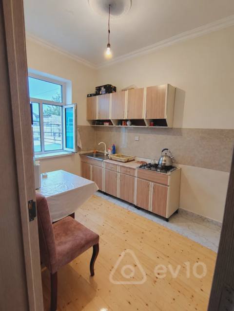 2 otaqlı həyət evi, 60 m², Bine — kirayə — Baku