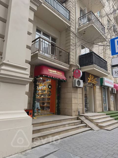 Obyekt, 70 m², Nizami KÜÇ Sahil MTS — kirayə — Баку