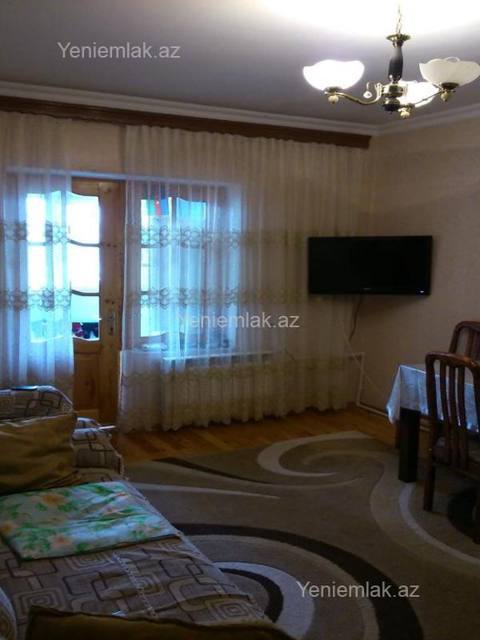 Satılır 3 otaqlı Bina evi menzil (Köhnə tikili), 67 m², Xətai rayonu — Баку