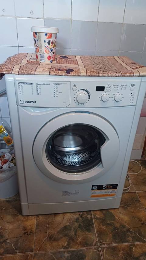 Paltaryuyan maşın Indesit, 6 kq, İşlənmiş, Ünvandan götürmə — Баку