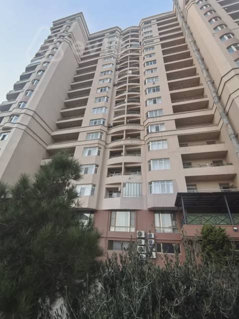 4 otaqlı mənzil, 170 m², H.Ələsgərov 65 — Baku