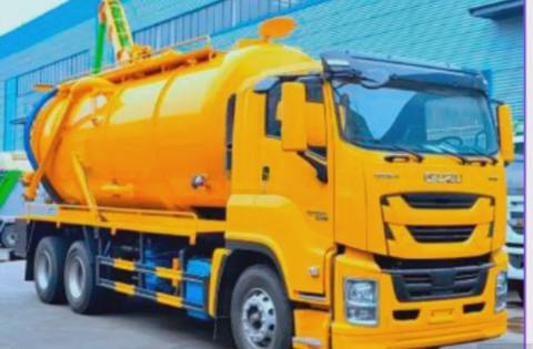 Vakuum maşını Isuzu 15 m³ 2025 — Баку