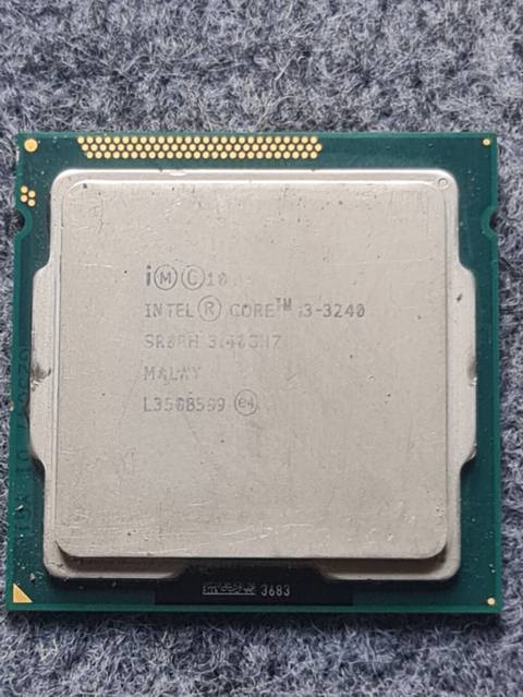 Intel Core i3-3240 prosessor - Nəsil: Ivy Bridge - Nüvə/Saplaq: 2 — Baku