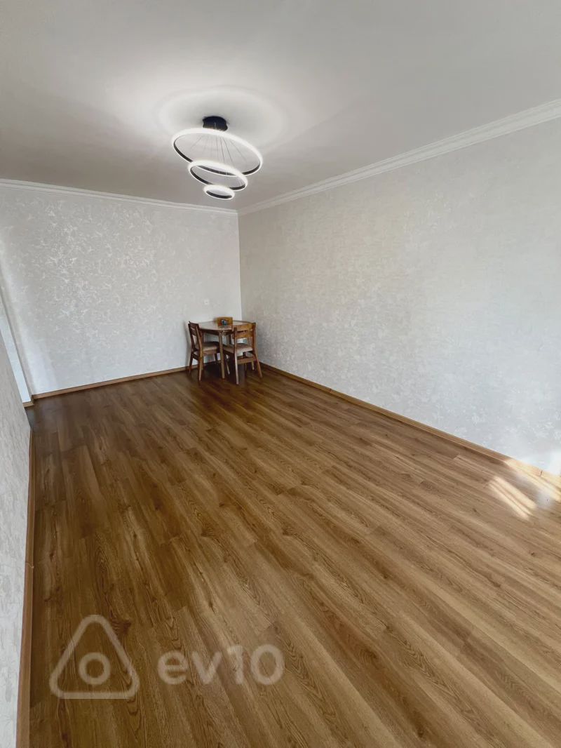 For sale: 1-room apartment (old building), 36 m² — Mənzil, Bakı (9)