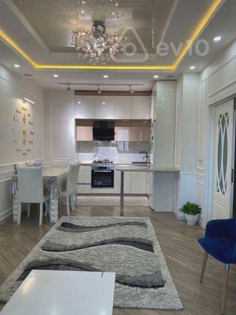 3 otaqlı mənzil, 110 m², Yuxa restorannın üstü — kirayə — Baku