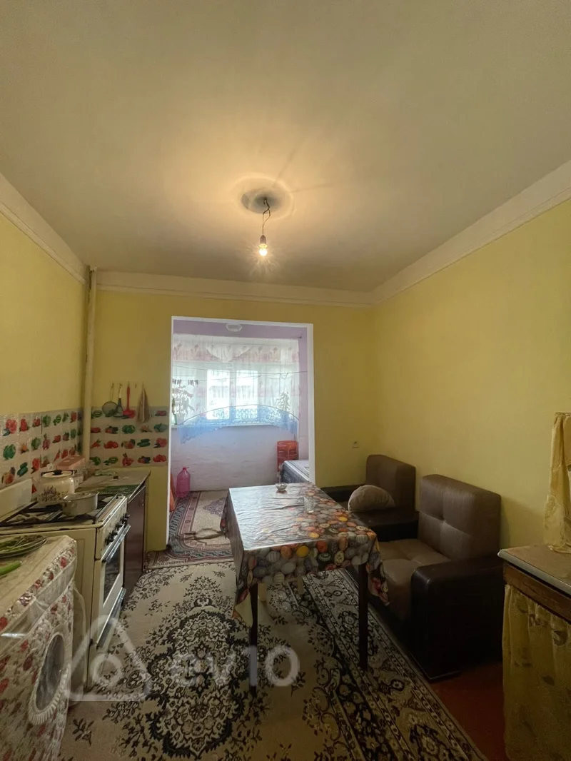For sale: 3-room apartment (old building), 80 m² — Mənzil, Bakı (11)
