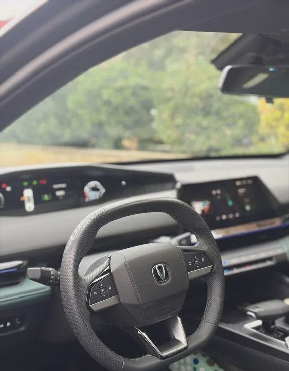 Changan Uni-V IDD, 2025 il, 23600 km, 1.5 L 77-YX-550 — Avtomobillər (4)