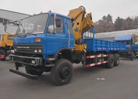 Avtokran manipulyator DongFeng 6x6, 2025 il — Baku