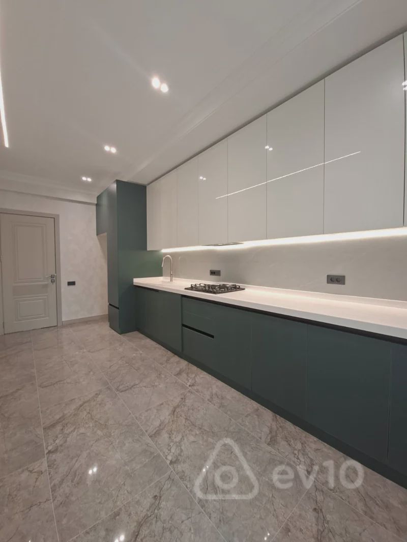 For sale: 3-room apartment (new building), 141 m² — Mənzil, Bakı (11)