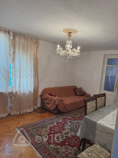 2 otaqlı mənzil, 40 m², Yasamal rayonu Zahid Xəlilov küçəsi. — kirayə — 500 ₼ · Baku · Mənzil 2 otaqlı mənzil, 40 m², Yasamal rayonu Zahid Xəlilov küçəsi. — kirayə — Baku