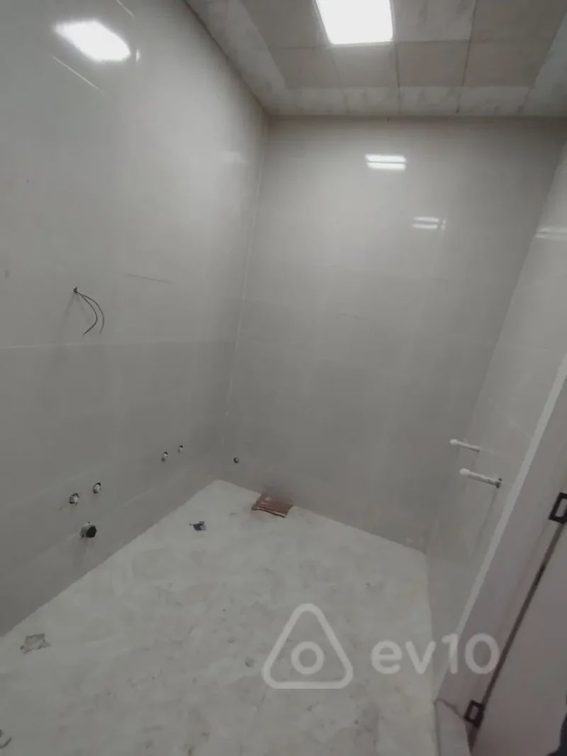 For sale: 2-room apartment (new building), 74 m² — Mənzil, Bakı (11)