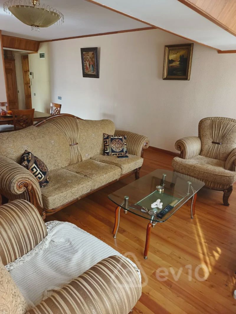 For sale: 3-room apartment (old building), 70 m² — Mənzil, Bakı (2)