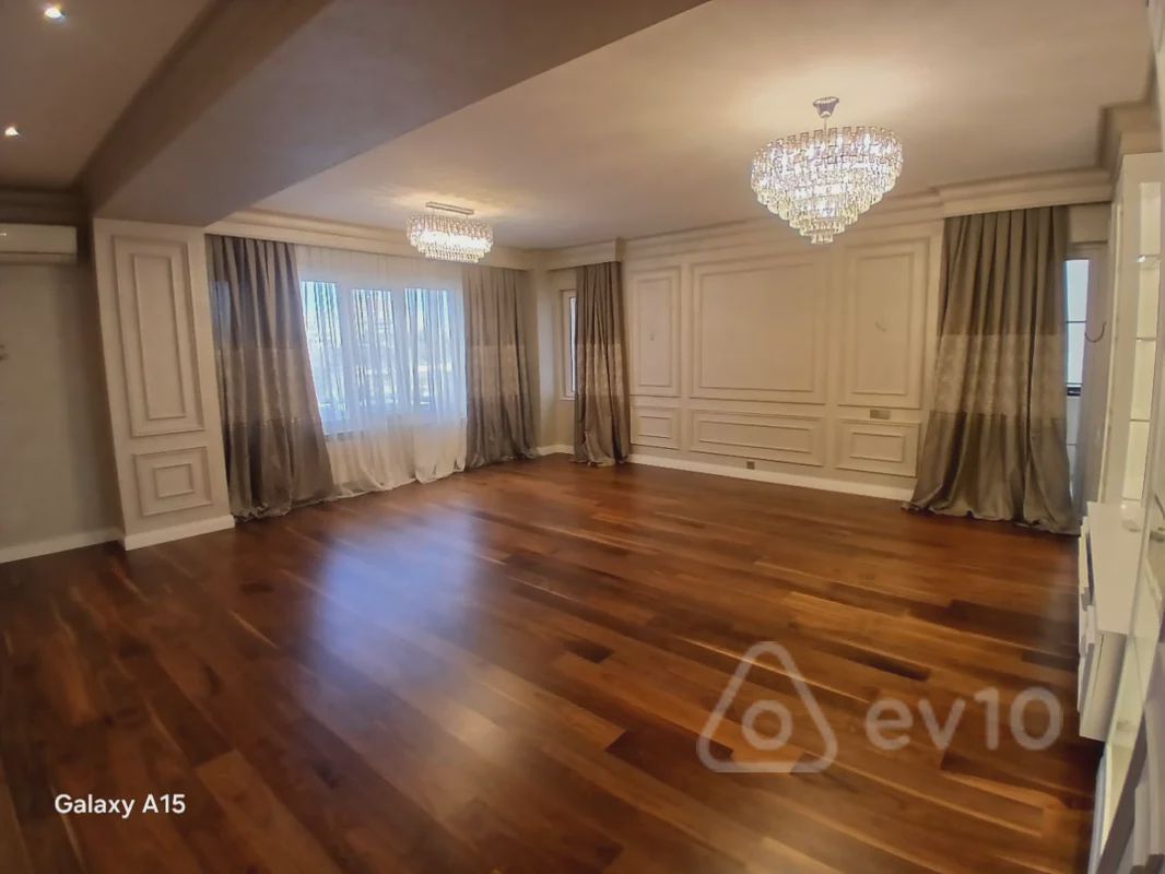 For sale: 4-room apartment (new building), 211 m² — Mənzil, Bakı (5)