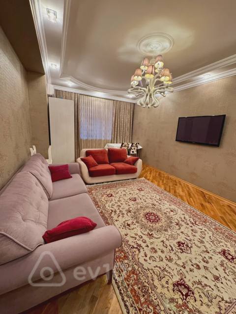 2 otaqlı mənzil, 80 m², Mirəli Qaşqay küçəsi — kirayə — Баку