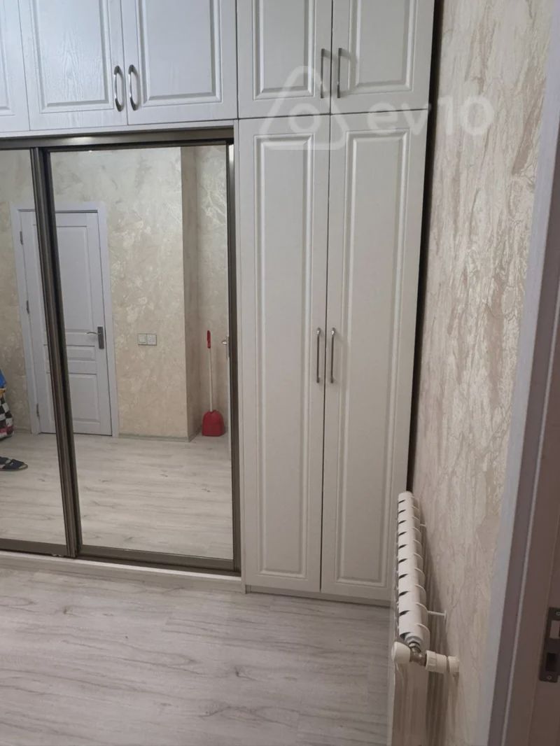 For sale: 2-room apartment (new building), 72 m² — Mənzil, Bakı (7)
