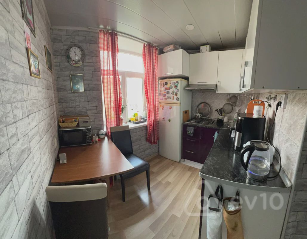 For sale: 3-room apartment (old building), 67 m² — Mənzil, Bakı (4)