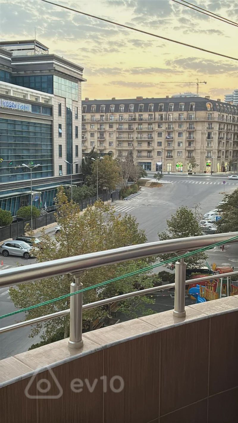For sale: 2-room apartment (new building), 90 m² — Mənzil, Bakı (2)