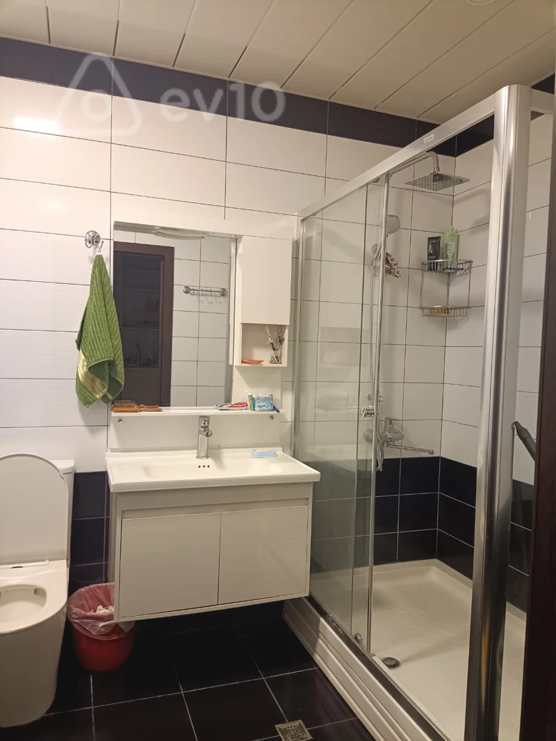 For rent: 1-room apartment (old building), 50 m² — Mənzil, Bakı (12)