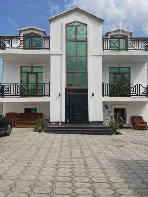 5 otaqlı həyət evi, 300 m², Binəqədi-Novxanı yolu — Bakı