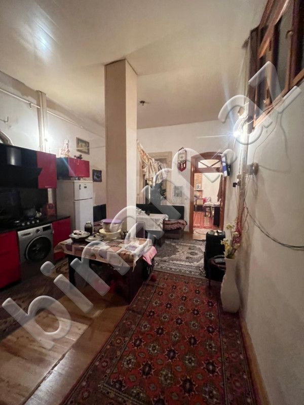 For sale: 4-room apartment (old building), 90 m² — Mənzil, Bakı (3)