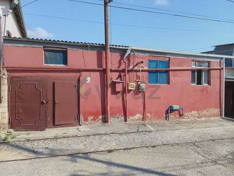 4 otaqlı Həyət evi Satılır, Keşlə qəs., Nizami, Bakı — 130 000 ₼ · 4 ოთახი · 140 m² · 2.3 სოტი · Baku, Nizami · Ev, villa 4 otaqlı Həyət evi Satılır, Keşlə qəs., Nizami, Bakı — Baku