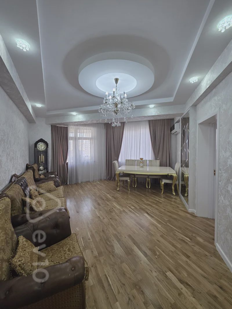For sale: 2-room apartment (new building), 68 m² — Mənzil, Bakı (2)