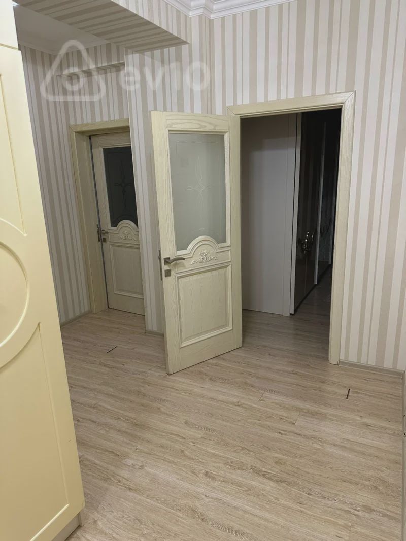 For sale: 4-room apartment (new building), 115 m² — Mənzil, Bakı (9)
