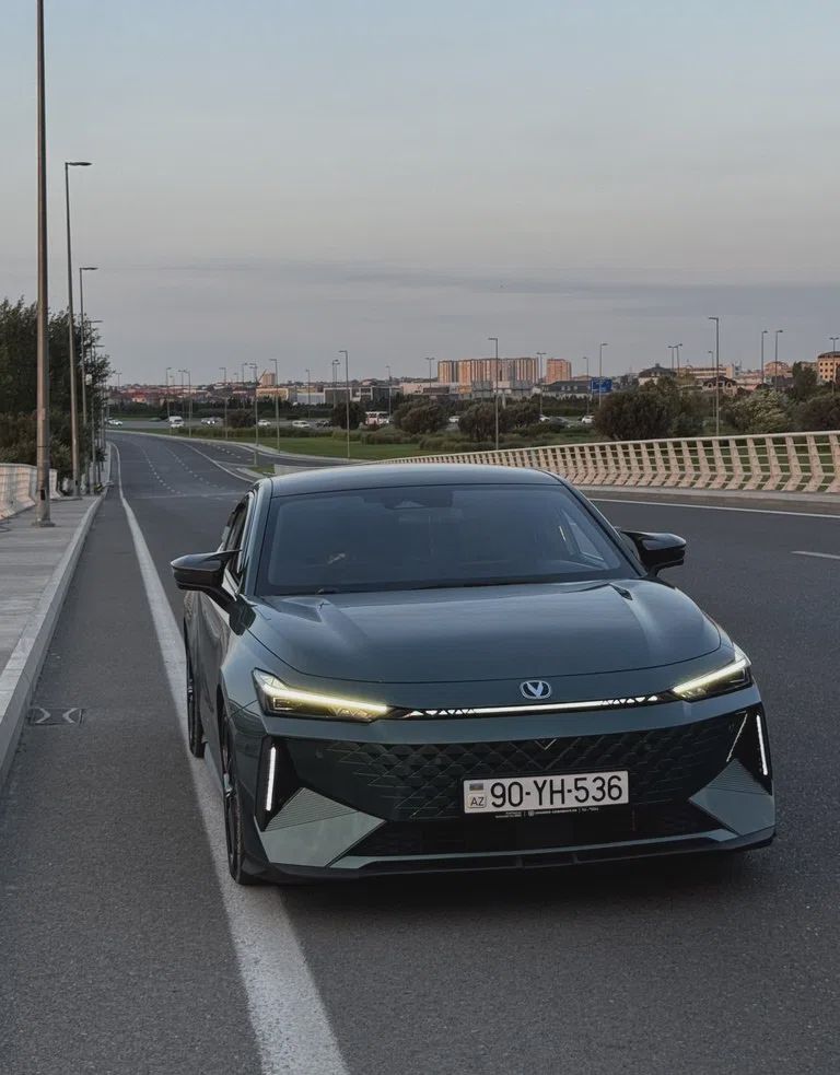 Changan Uni-V IDD, 2024 il, 40000 km, 1.5 L 90-YH-536 — Avtomobillər