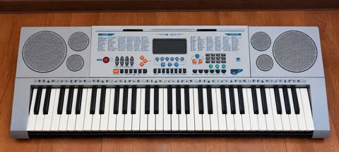 Real Alıcıya Endirim Olacaq Yongmei YM-823 elektron sintezatoru - 61 — 80 ₼ · Гянджа · Pianino və digər klaviş alətləri Real Alıcıya Endirim Olacaq Yongmei YM-823 elektron sintezatoru - 61 — Гянджа