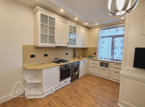 2 otaqlı mənzil, 90 m², A.M.Şərifzadə küçəsi — 290 000 ₼ · Baku · Mənzil 2 otaqlı mənzil, 90 m², A.M.Şərifzadə küçəsi — Baku