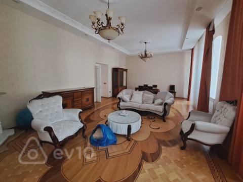 4 otaqlı mənzil, 260 m², Sahil metrosu — kirayə — 3 200 ₼ · Bakı · Mənzil 4 otaqlı mənzil, 260 m², Sahil metrosu — kirayə — Bakı