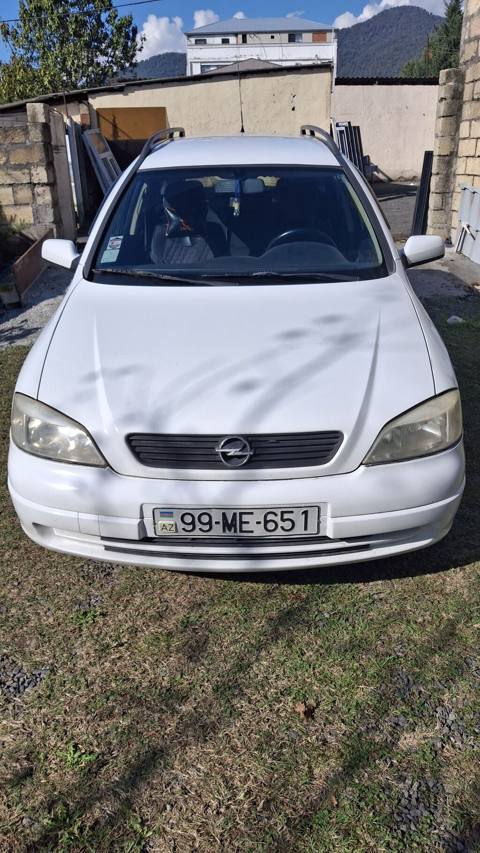 Opel Astra: 1.6 l 2000 il 486960 km Universal — Zagatala