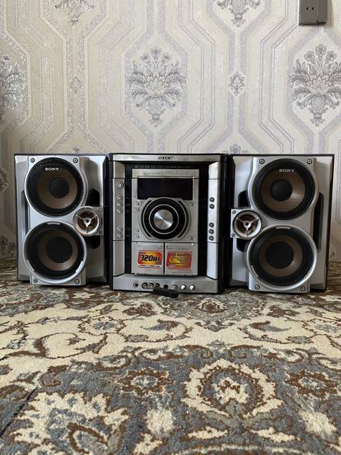 Sony MHC-GN28D ev audio sistemi - 3 diskli Cd/dvd dəyişdirici (Disc — 120 ₼ · Baku · Akustik sistemlər Sony MHC-GN28D ev audio sistemi - 3 diskli Cd/dvd dəyişdirici (Disc — Baku