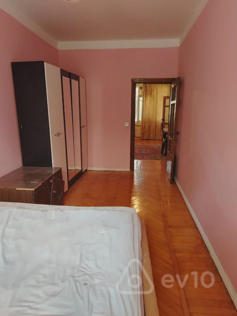 For rent: 2-room apartment (old building), 45 m² — Mənzil, Bakı (8)