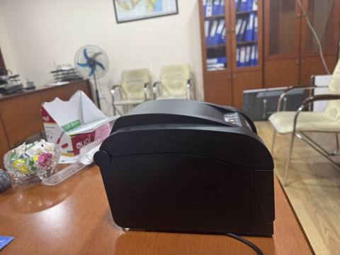 Xprinter termal barkod printeri - Növ: Termal barkod/etiket printeri — 60 ₼ · Хырдалан · Kassa avadanlığı Xprinter termal barkod printeri - Növ: Termal barkod/etiket printeri — Хырдалан