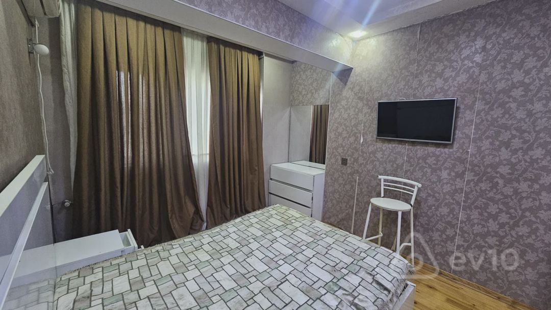 For rent: 2-room apartment (old building), 50 m² — Mənzil, Bakı (3)