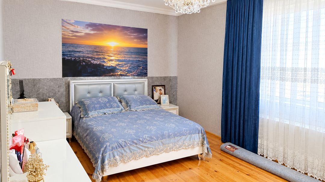 For sale: 4-room house / Cottage / Villa, 140 m² — Ev, villa, Corat (4)