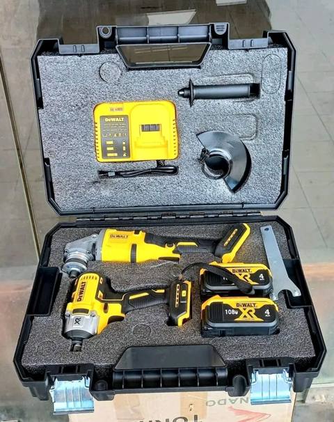Dewalt XR Li‑ion akkumulyatorlu alətlər dəsti Dəst tərkibi — Баку