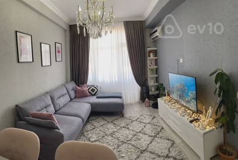 2 otaqlı mənzil, 65 m², Yusif Eyvazov küçəsi — kirayə — Bakı