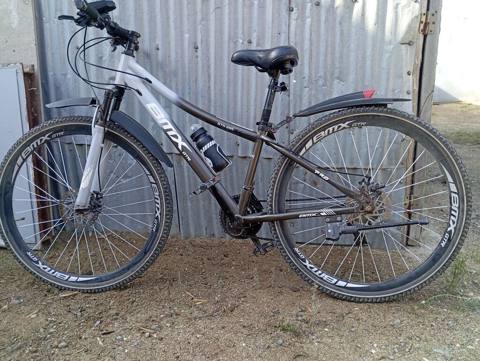 BMX GTR-299 PRO dağ velosipedi Xüsusiyyətlər: - Güclü alüminium — 170 ₼ · Bakı · Dağ velosipedləri BMX GTR-299 PRO dağ velosipedi Xüsusiyyətlər: - Güclü alüminium — Bakı