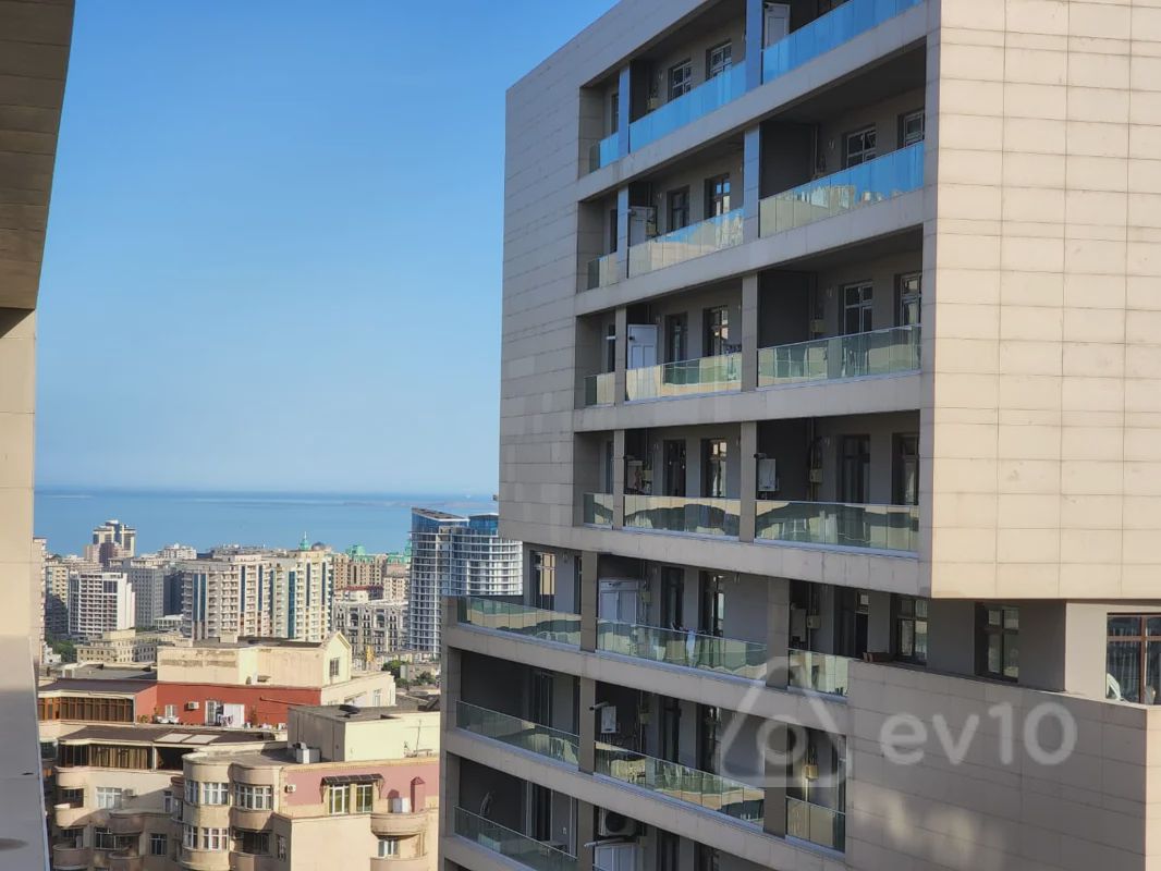 For sale: 2-room apartment (new building), 65 m² — Mənzil, Bakı (5)