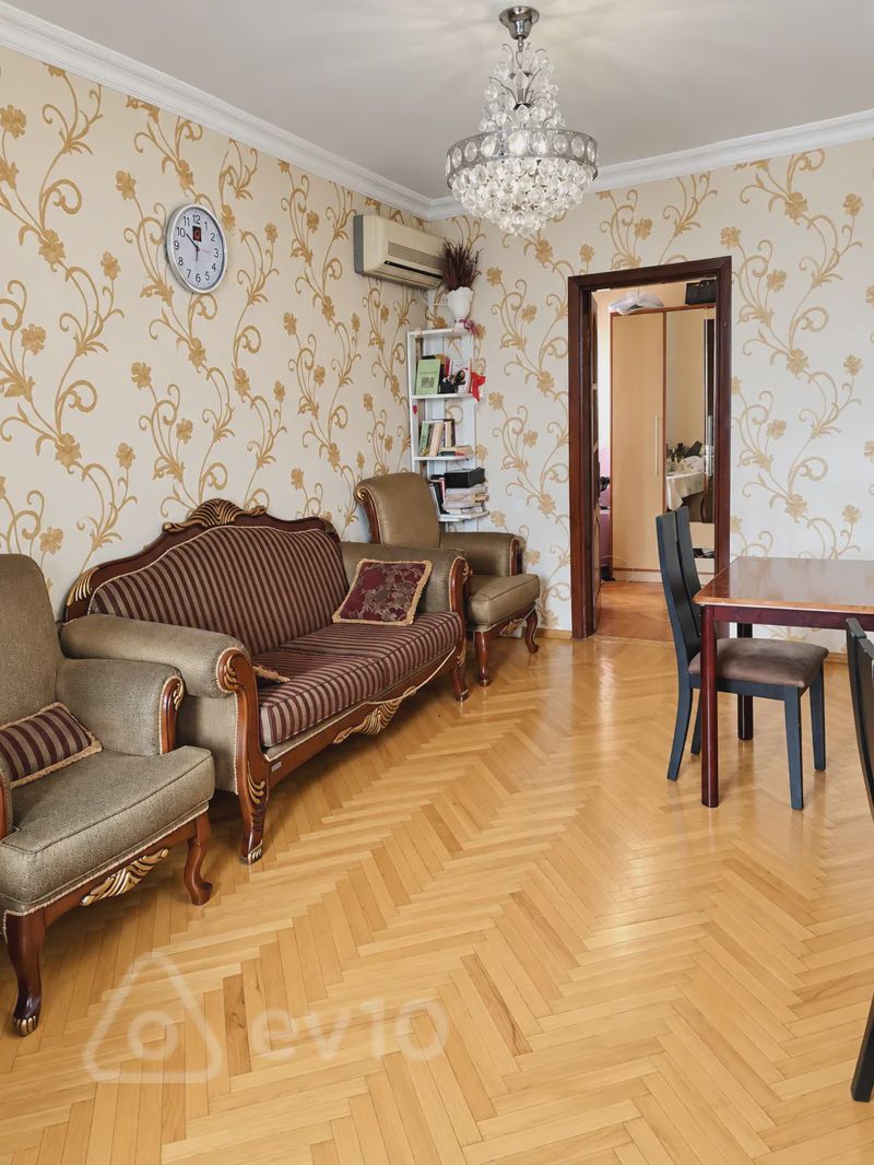 For sale: 3-room apartment (old building), 65 m² — Mənzil, Bakı (2)
