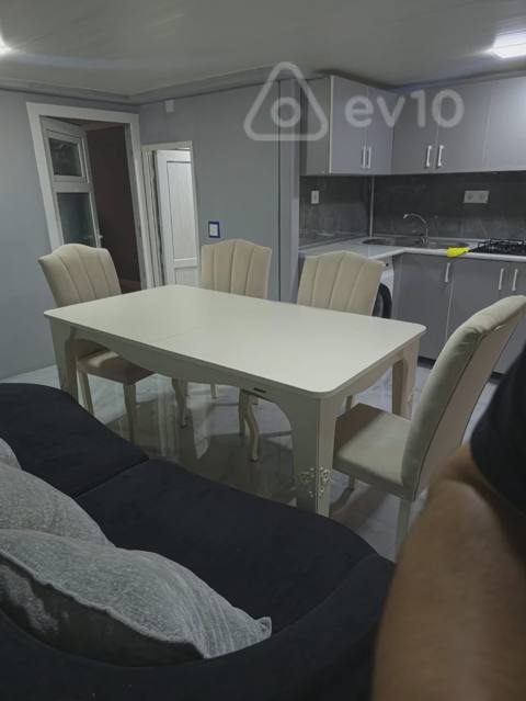 2 otaqlı mənzil, 33 m², Şəfayət Mehdiyev küçəsi 28 — kirayə — 650 ₼ · 2 ოთახი · 33 m² · სართული 1/1 · Baku, Yasamal · Mənzil 2 otaqlı mənzil, 33 m², Şəfayət Mehdiyev küçəsi 28 — kirayə — Baku