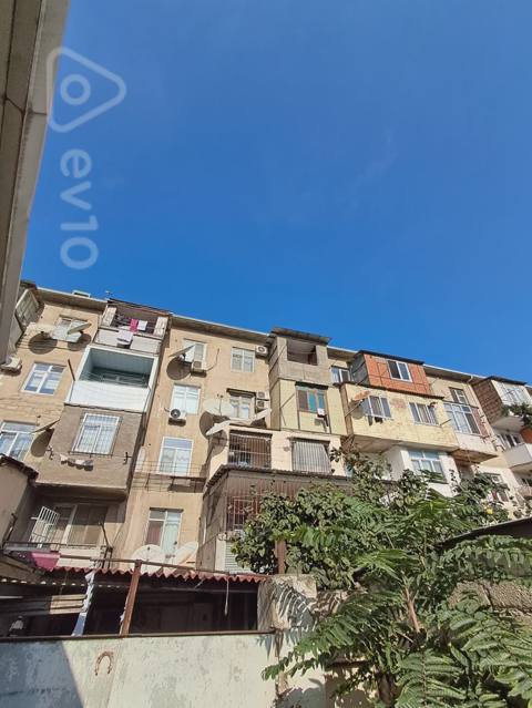 2 otaqlı mənzil, 35 m², R.İsmaılov kuc — 98 000 ₼ · 2 бөлмө · 35 m² · 2/5 кабат · Баку, Binəqədi · Mənzil 2 otaqlı mənzil, 35 m², R.İsmaılov kuc — Баку
