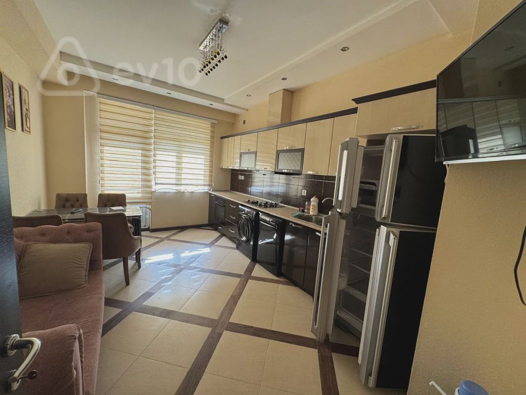 Kiralık 3 odalı daire (yeni bina), 150 m² — Mənzil, Bakı (11)